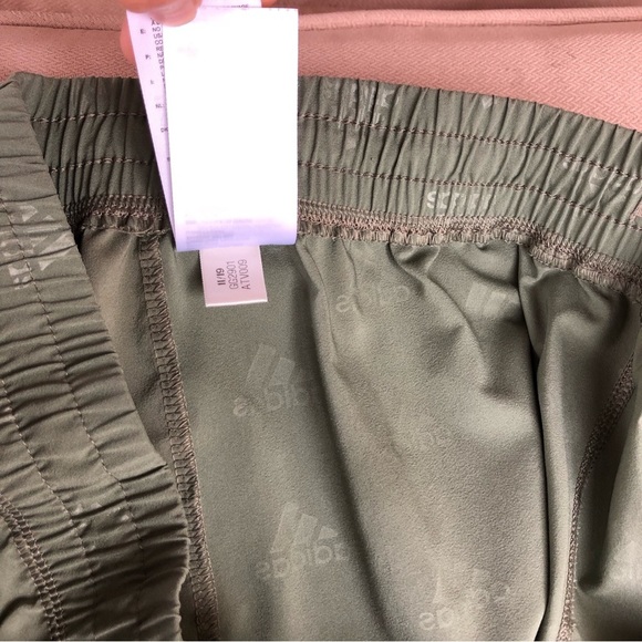 Adidas Womens Aeroready Green Allover Logo Athletic Shorts Size L - Picture 6 of 11